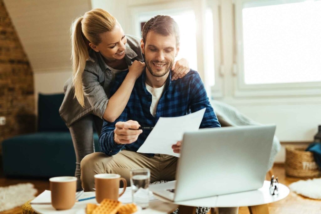 Understanding different types of life insurance for Canadian newcomers.